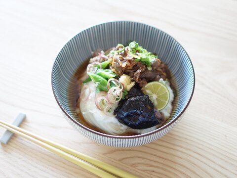 牛肉とろろのぶっかけ素麺